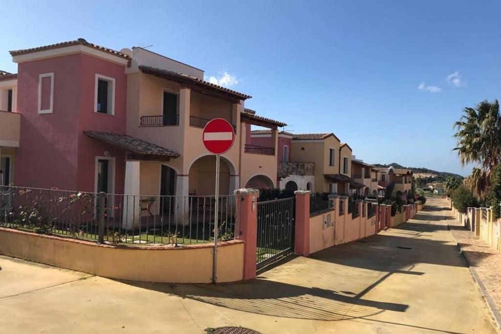 Confort E Relax Villasimius Exterior foto