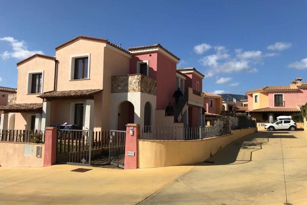 Confort E Relax Villasimius Exterior foto